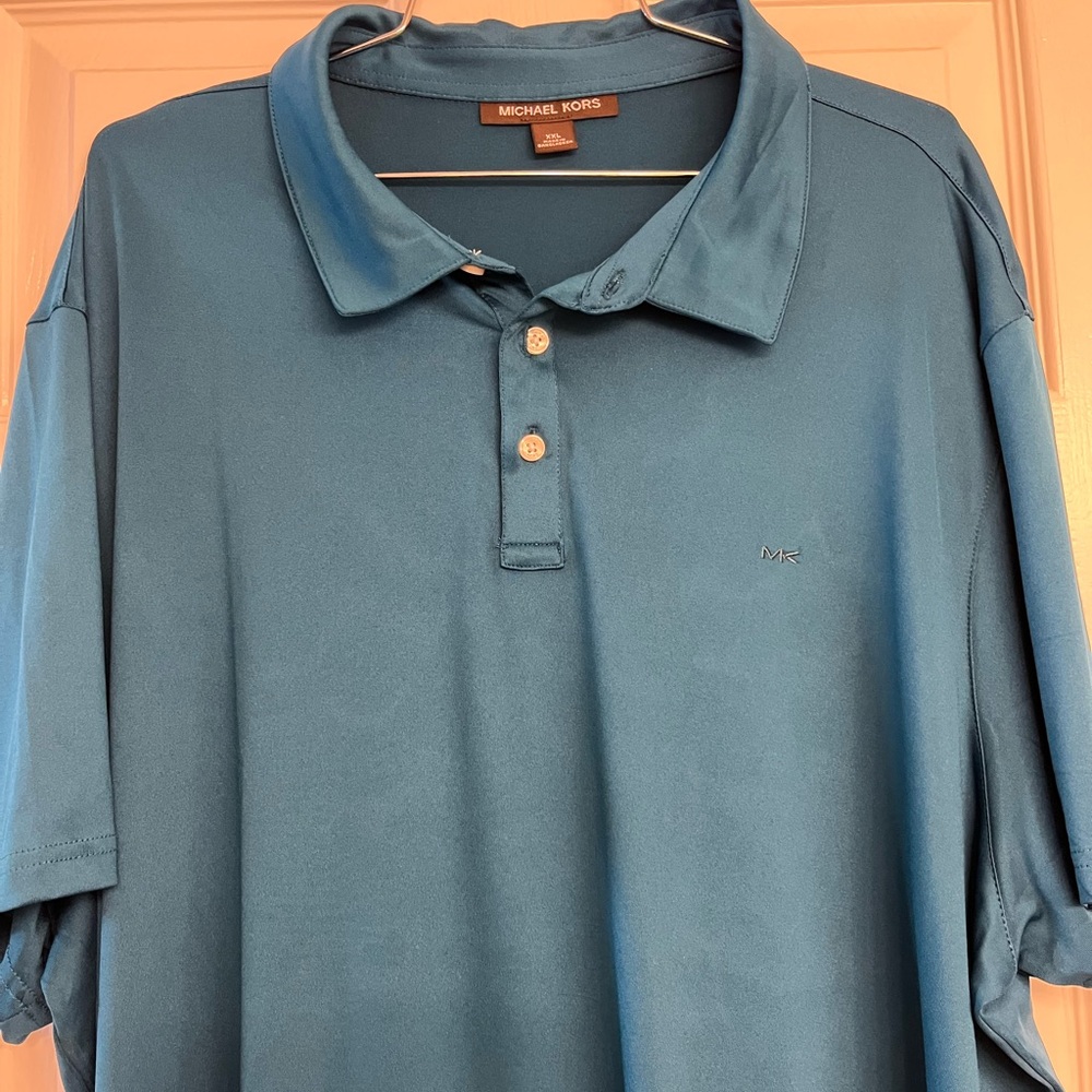 Michael Kors XXL silky, short sleeve polo shirt